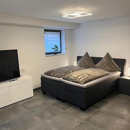 Ferienwohnung Emilia Кёльн Экстерьер фото
